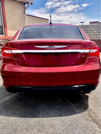 2012 Chrysler 200 photo 5