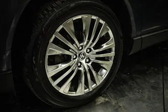 2021 TOYOTA VENZA photo 3