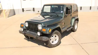 2002 Jeep Wrangler photo 2