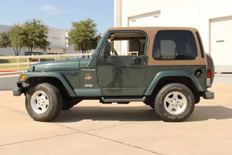 2002 Jeep Wrangler photo 6