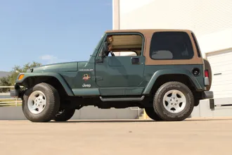 2002 Jeep Wrangler photo 7