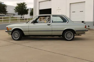 1983 BMW 323i photo 6