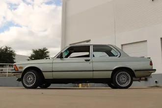 1983 BMW 323i photo 7