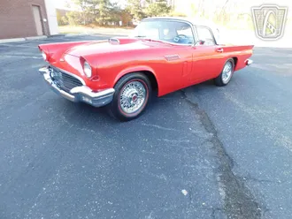 1957 Ford Thunderbird photo 2