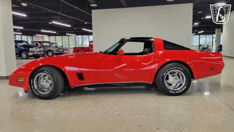 1980 Chevrolet Corvette photo 2
