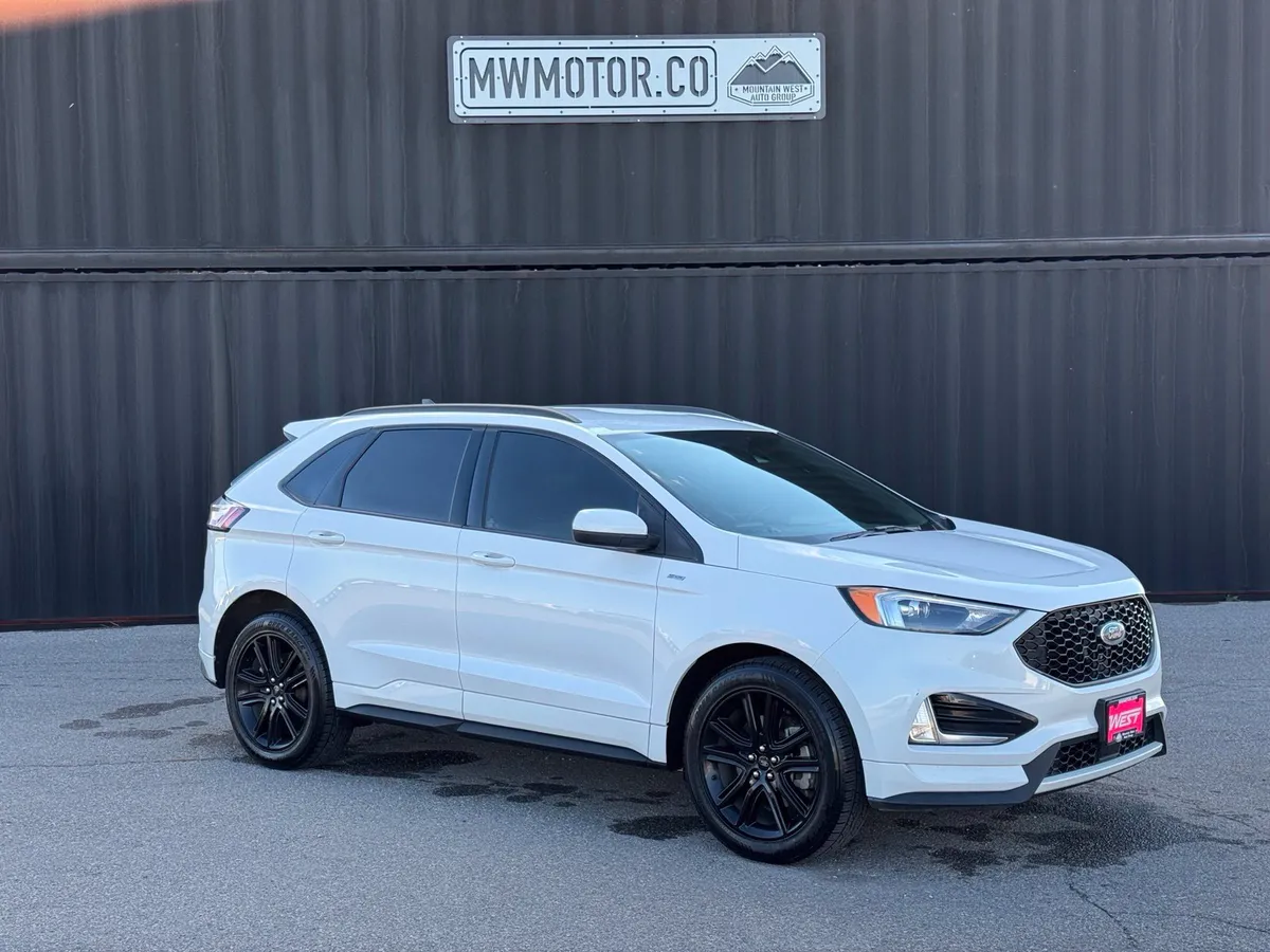 2022 Ford Edge