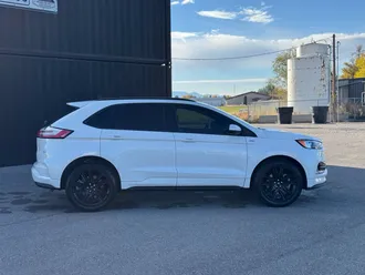 2022 Ford Edge photo 5