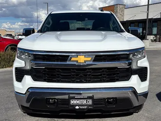 2023 Chevrolet Silverado 1500 photo 2