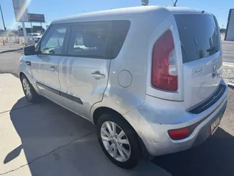 2013 Kia Soul photo 3