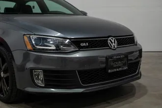 2013 Volkswagen Jetta photo 3