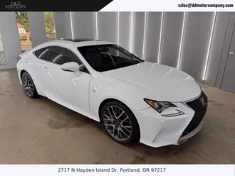 2015 Lexus RC photo 3