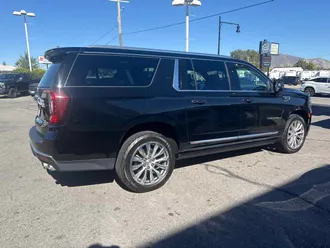 2022 GMC Yukon XL photo 5