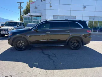 2021 Mercedes-Benz GLS 450 photo 2