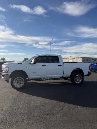 2024 RAM 2500 photo 7