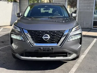 2023 Nissan Rogue SV photo 2