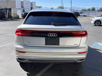 2022 Audi Q8 quattro Premium Plus 55 T photo 6