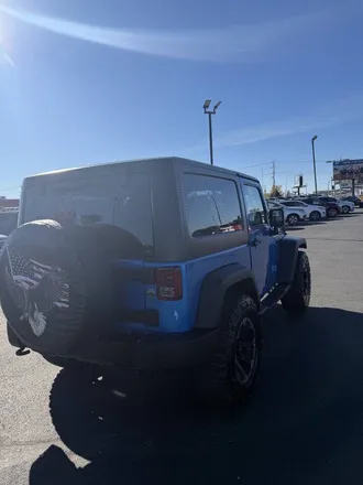 2014 Jeep Wrangler photo 3