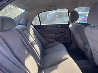 2004 Honda Accord photo 5