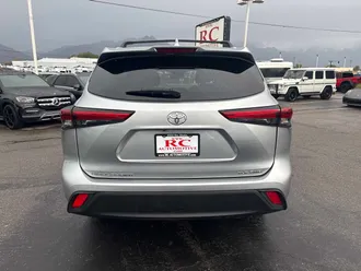 2022 Toyota Highlander photo 6