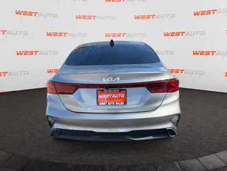 2023 Kia Forte photo 4