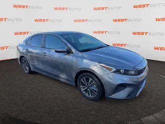 2023 Kia Forte photo 7