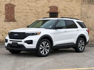 2020 Ford Explorer photo 3