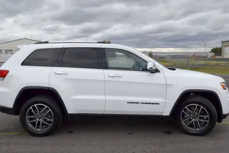 2019 Jeep Grand Cherokee photo 7