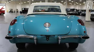 1960 Chevrolet Corvette photo 5
