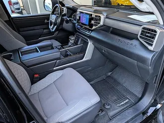 2023 Toyota Tundra SR5 photo 4