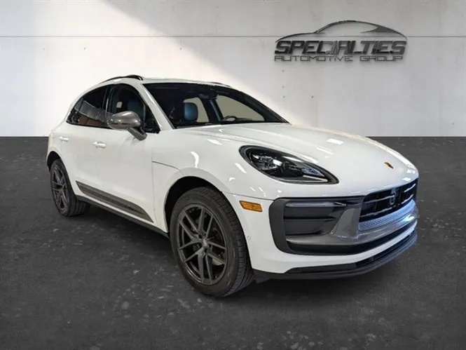2023 Porsche Macan T