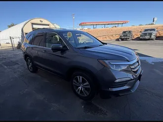 2017 Honda Pilot EX photo 4