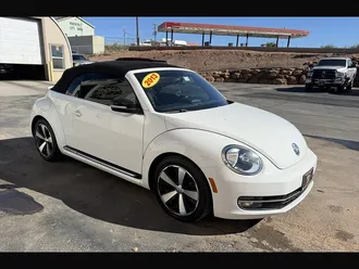 2013 Volkswagen Beetle Convertible Turbo photo 5