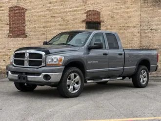 2006 Dodge Ram 1500 Quad Cab photo 3