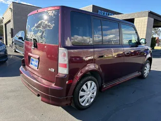 2005 Scion xB photo 5