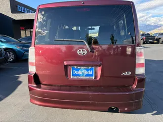 2005 Scion xB photo 6