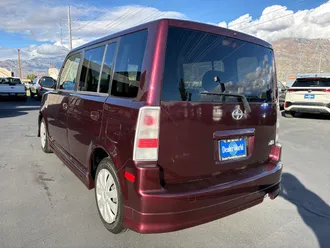 2005 Scion xB photo 7