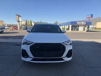 2021 Audi Q3 photo 2