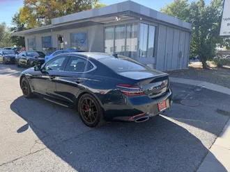 2022 Genesis G70 photo 7