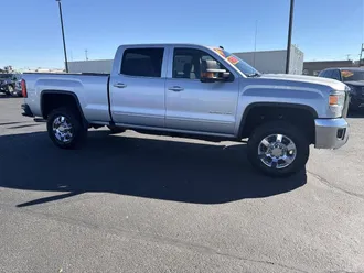 2019 GMC Sierra 2500HD photo 2
