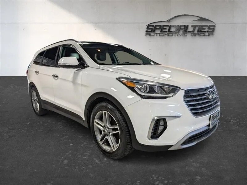 2017 Hyundai SANTA FE SE Ultimate