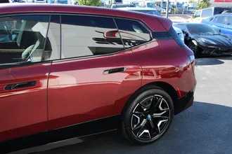 2024 BMW IX photo 7