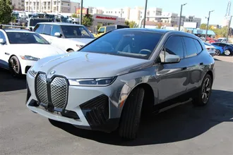 2024 BMW IX photo 4