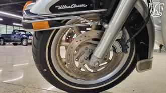 2003 Harley Davidson FLHTCUI photo 7