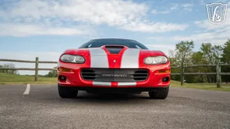 2002 Chevrolet Camaro photo 4