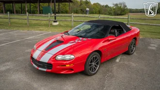 2002 Chevrolet Camaro photo 5