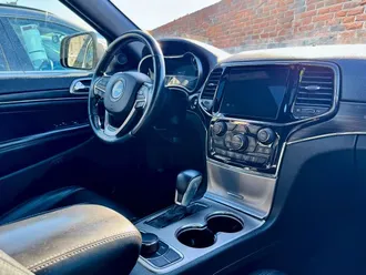 2019 Jeep Grand Cherokee photo 4