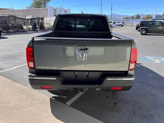 2019 Honda Ridgeline RTL-E photo 6