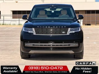 2025 Land Rover Range Rover SE photo 3