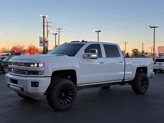 2016 Chevrolet Silverado 2500HD photo 3