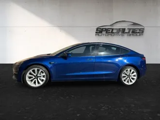 2018 Tesla Model 3 Long Range photo 2